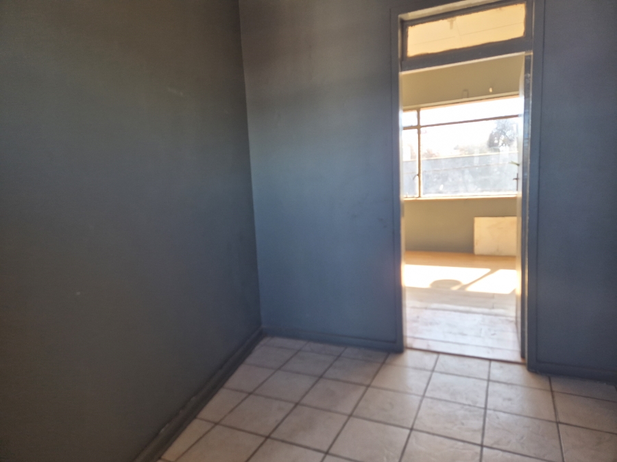 To Let 2 Bedroom Property for Rent in Delarey Gauteng