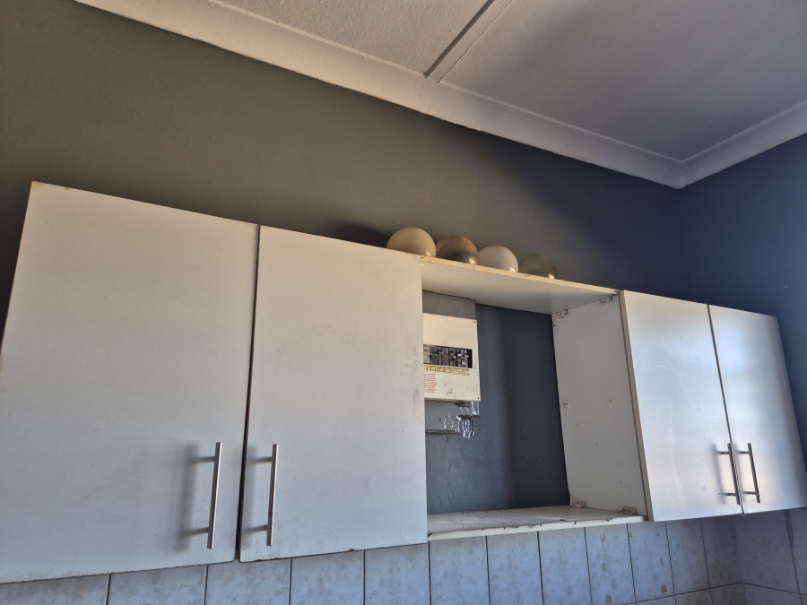 To Let 2 Bedroom Property for Rent in Delarey Gauteng
