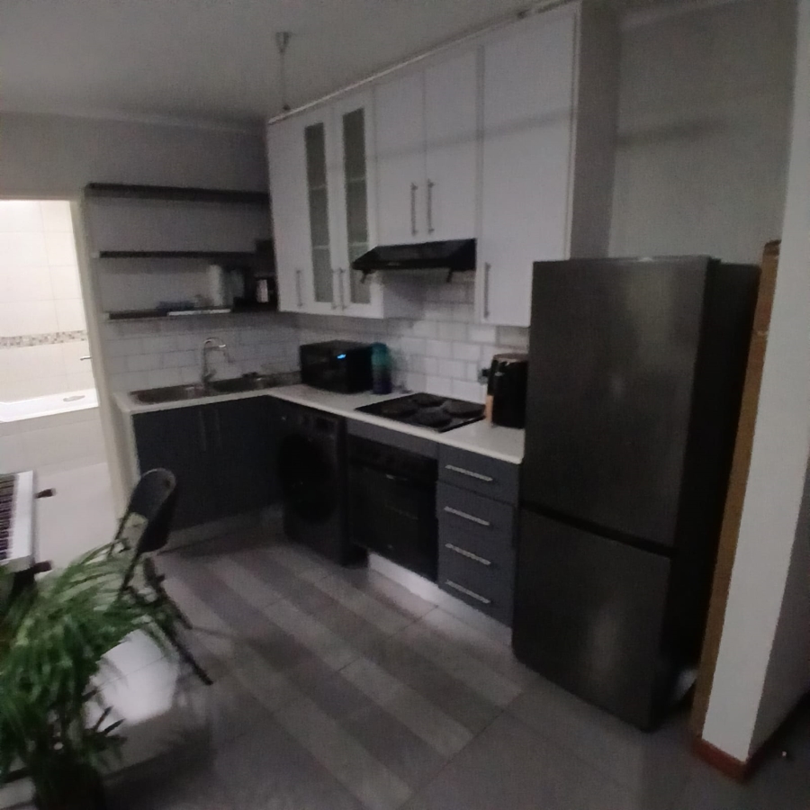 2 Bedroom Property for Sale in Hatfield Gauteng
