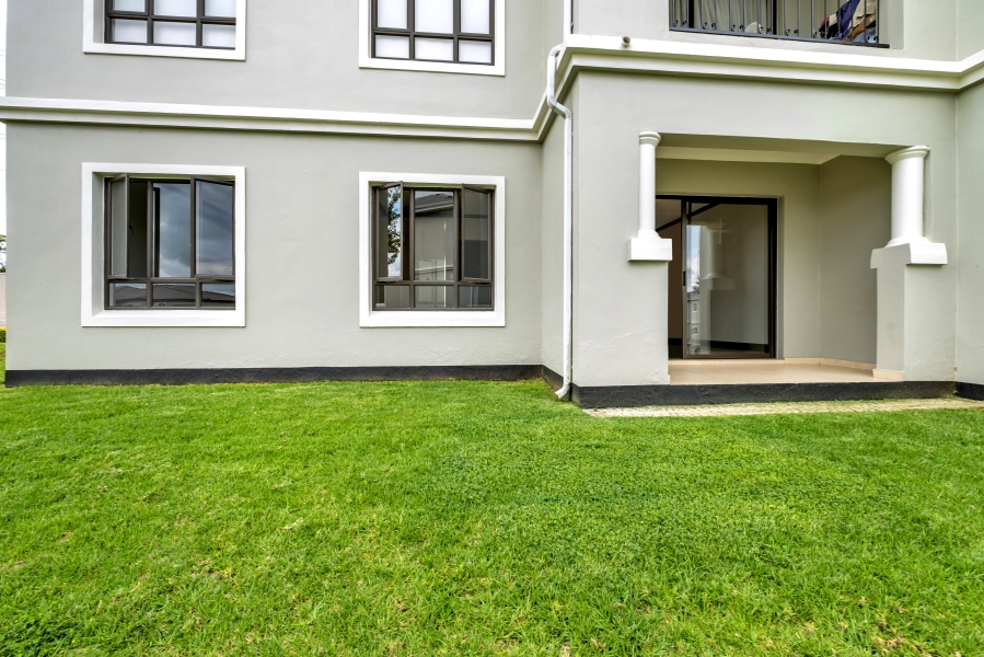 To Let 2 Bedroom Property for Rent in Maroeladal Gauteng