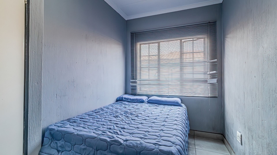 2 Bedroom Property for Sale in Elspark Gauteng