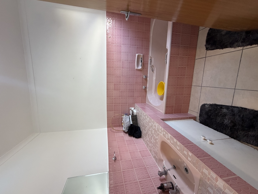 3 Bedroom Property for Sale in Risana Gauteng