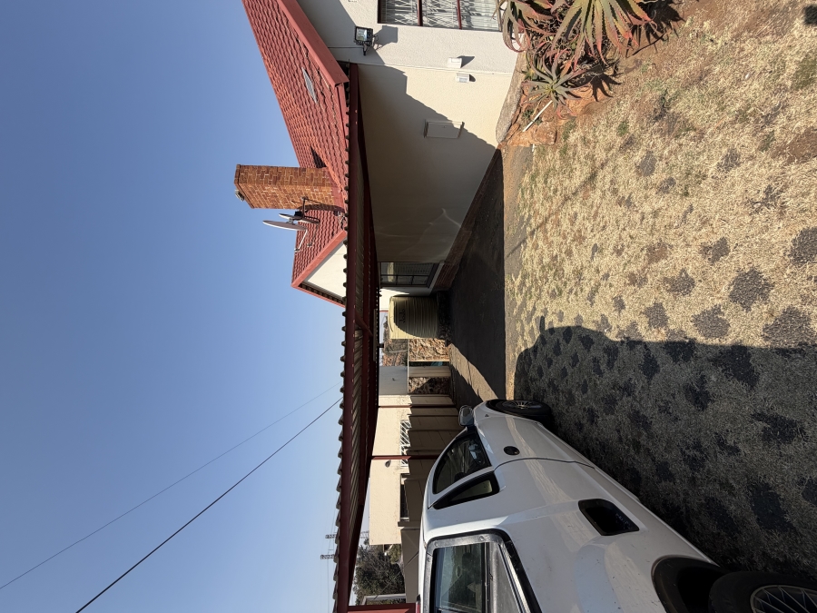 3 Bedroom Property for Sale in Risana Gauteng