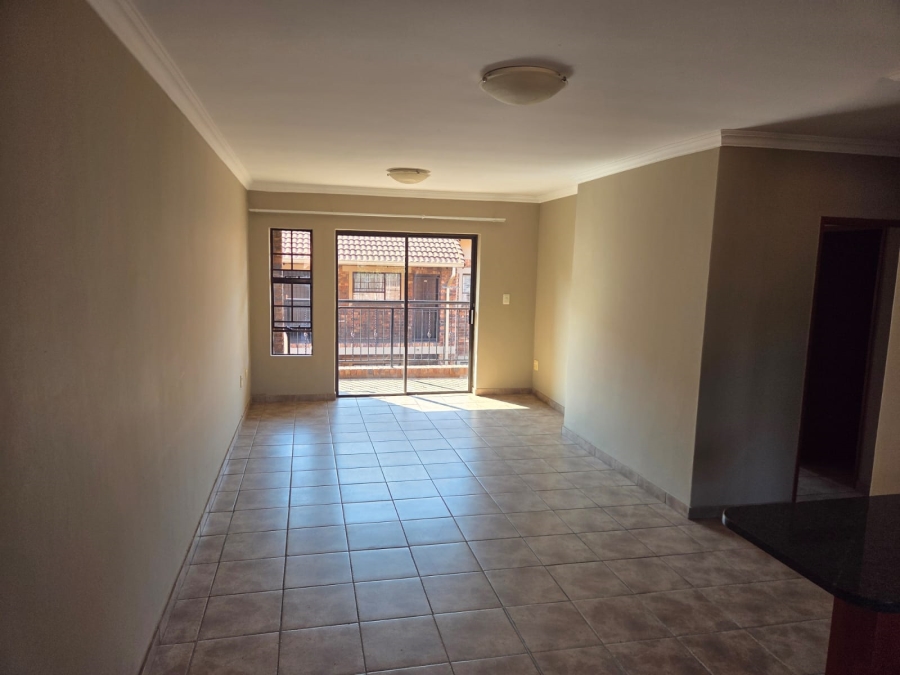 2 Bedroom Property for Sale in Magalieskruin Gauteng