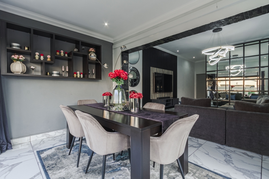 3 Bedroom Property for Sale in Equestria Gauteng