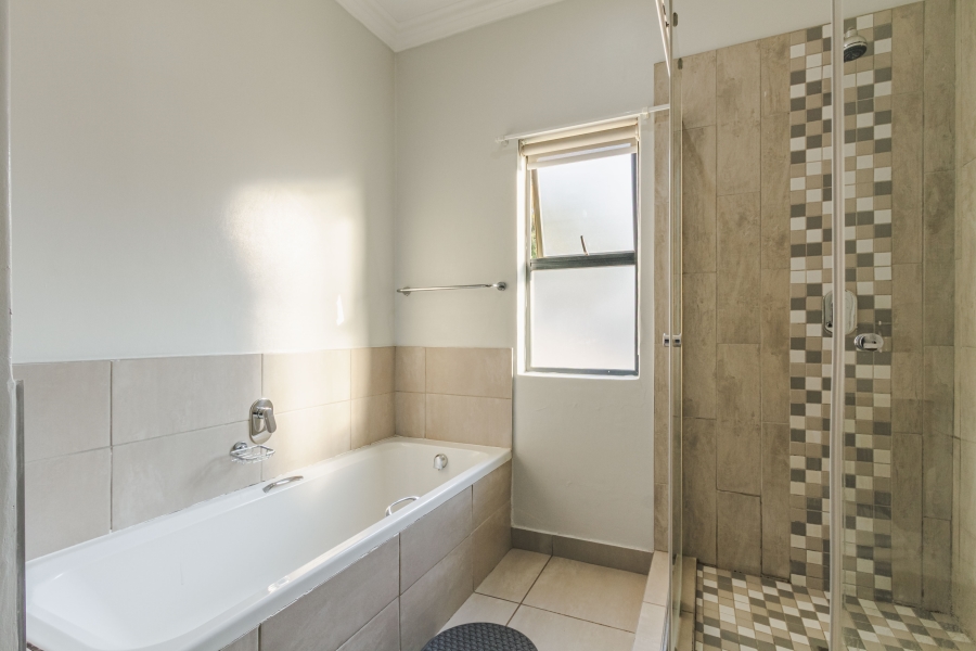 3 Bedroom Property for Sale in Equestria Gauteng