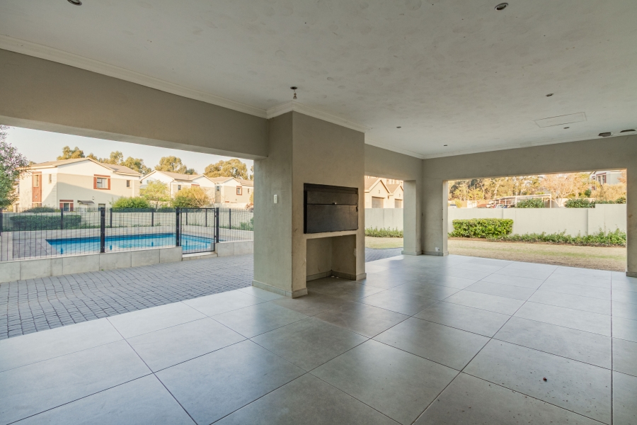 3 Bedroom Property for Sale in Equestria Gauteng