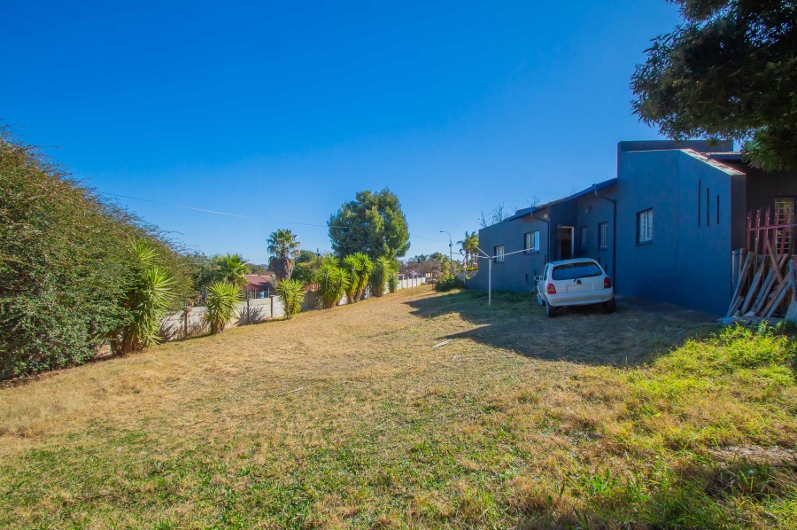 3 Bedroom Property for Sale in Roodekrans Gauteng