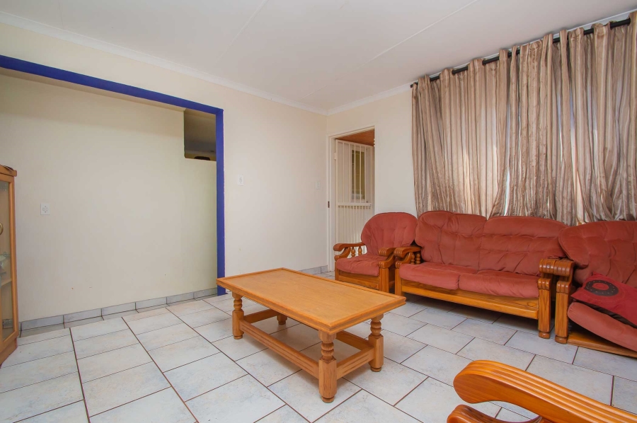 3 Bedroom Property for Sale in Roodekrans Gauteng