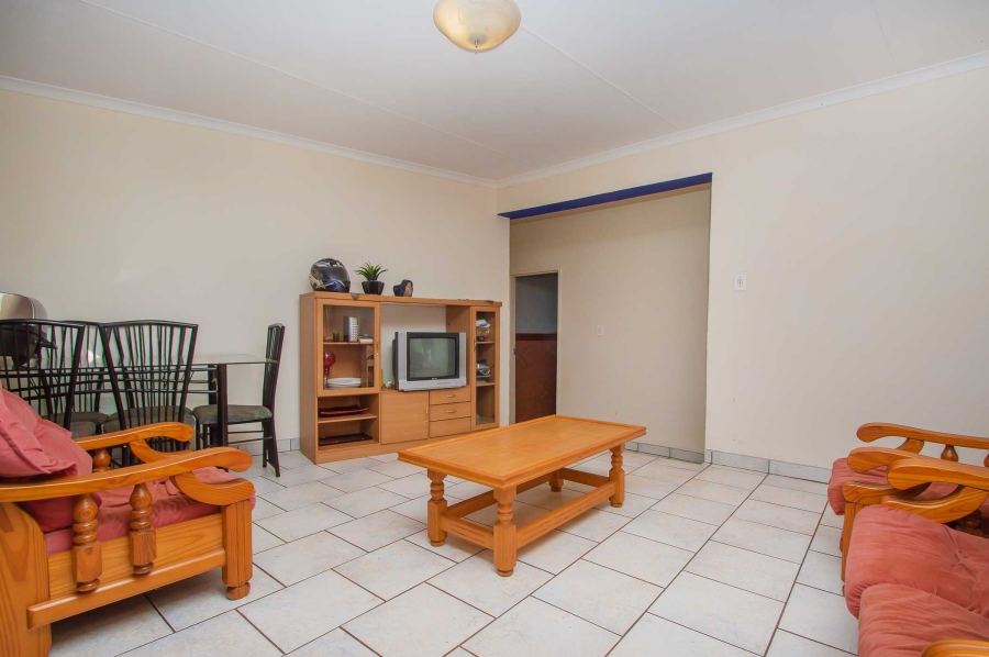 3 Bedroom Property for Sale in Roodekrans Gauteng