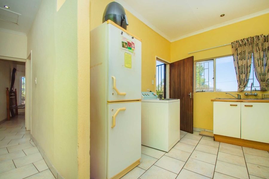 3 Bedroom Property for Sale in Roodekrans Gauteng