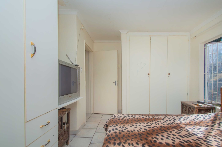 3 Bedroom Property for Sale in Roodekrans Gauteng