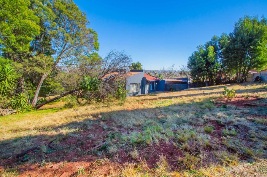 3 Bedroom Property for Sale in Roodekrans Gauteng