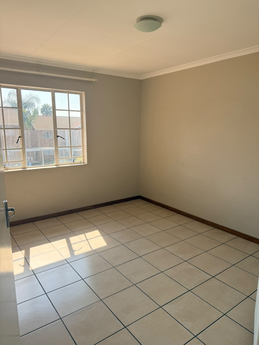 To Let 2 Bedroom Property for Rent in Highveld Gauteng
