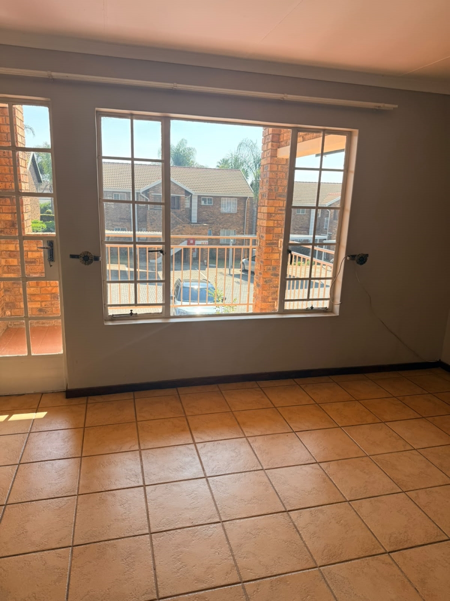 To Let 2 Bedroom Property for Rent in Highveld Gauteng