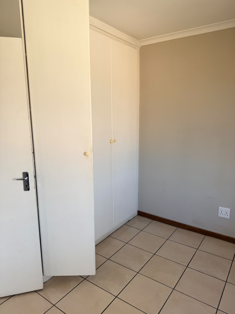 To Let 2 Bedroom Property for Rent in Highveld Gauteng