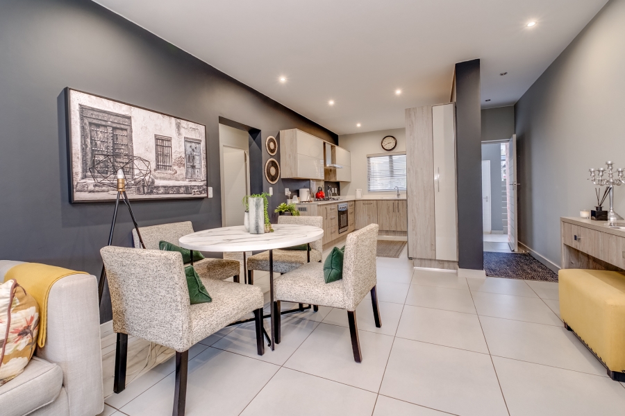 2 Bedroom Property for Sale in Broadacres Gauteng