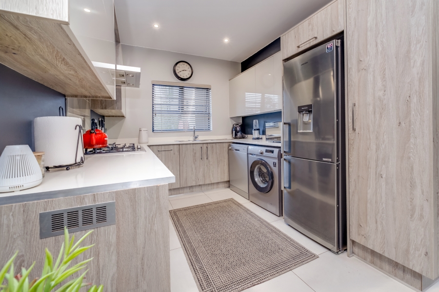 2 Bedroom Property for Sale in Broadacres Gauteng