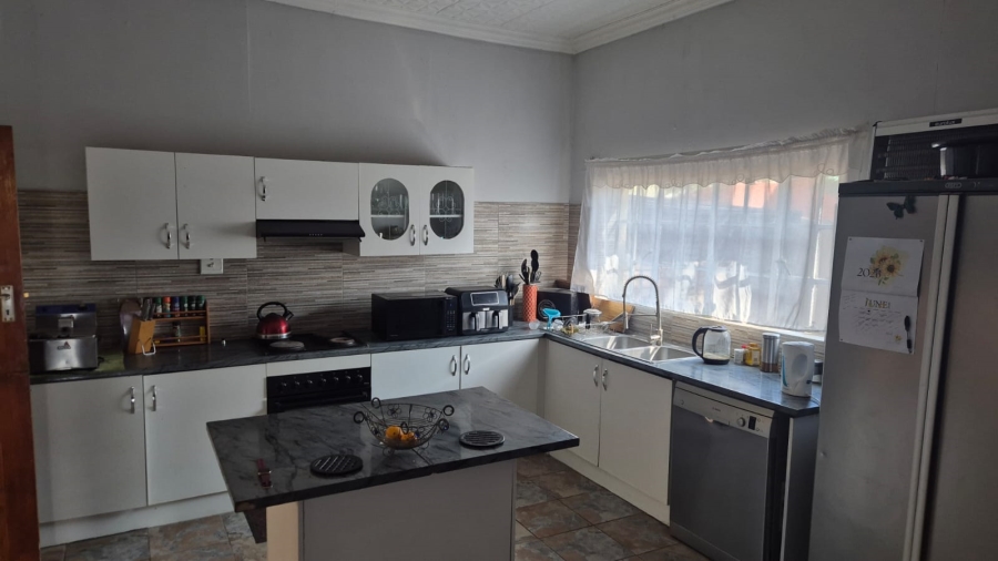 3 Bedroom Property for Sale in Brenthurst Gauteng
