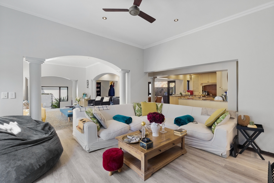 3 Bedroom Property for Sale in Bryanston Gauteng