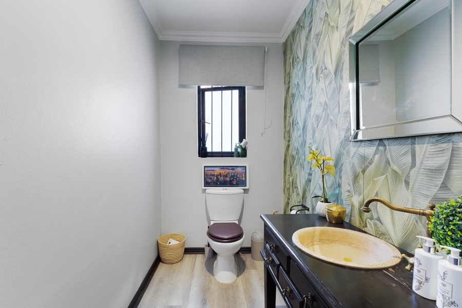 3 Bedroom Property for Sale in Bryanston Gauteng