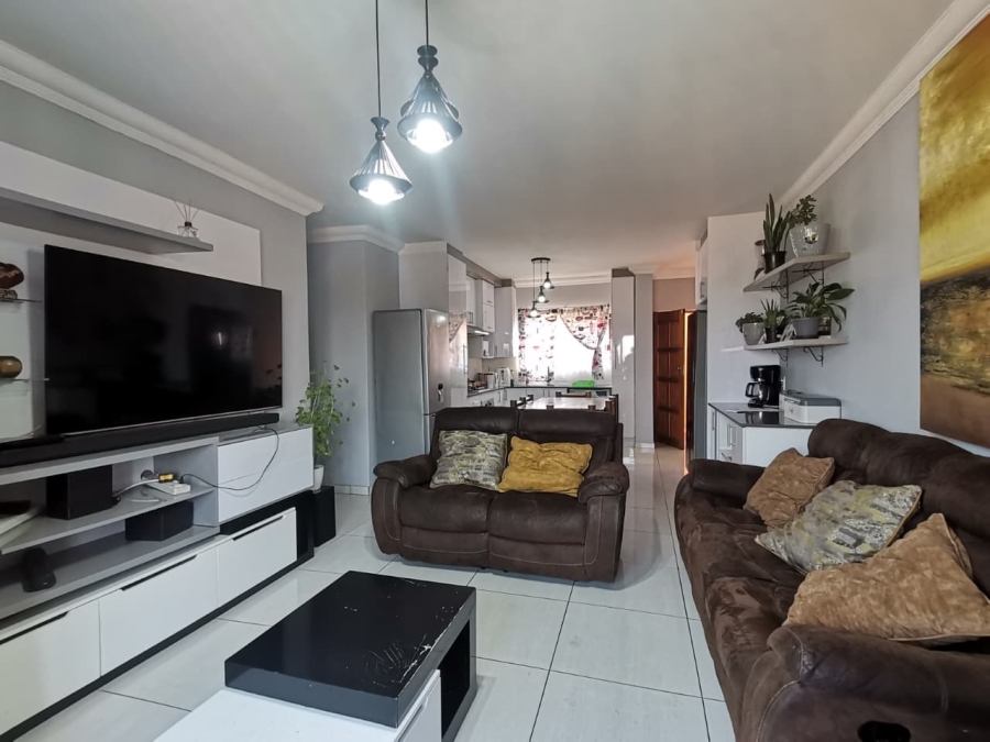 3 Bedroom Property for Sale in Kibler Park Gauteng