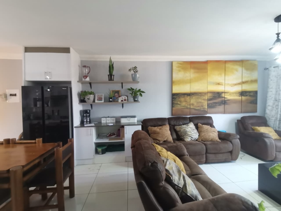 3 Bedroom Property for Sale in Kibler Park Gauteng