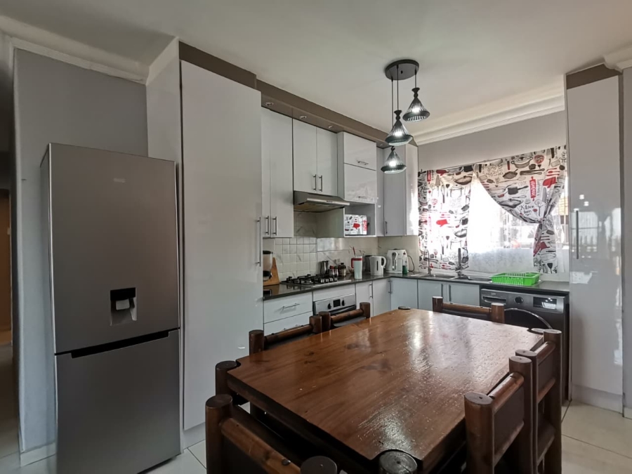 3 Bedroom Property for Sale in Kibler Park Gauteng
