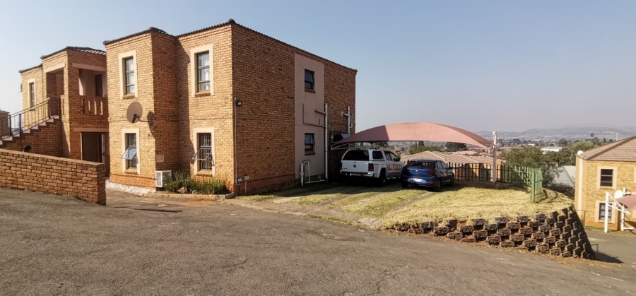 3 Bedroom Property for Sale in Kibler Park Gauteng