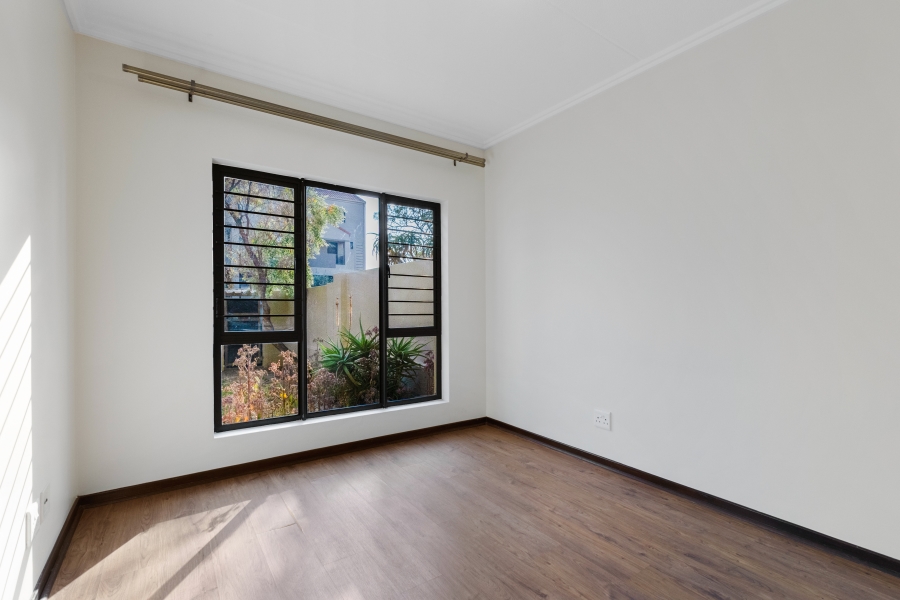 1 Bedroom Property for Sale in Paulshof Gauteng