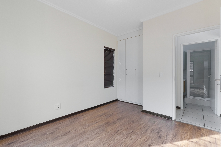 1 Bedroom Property for Sale in Paulshof Gauteng