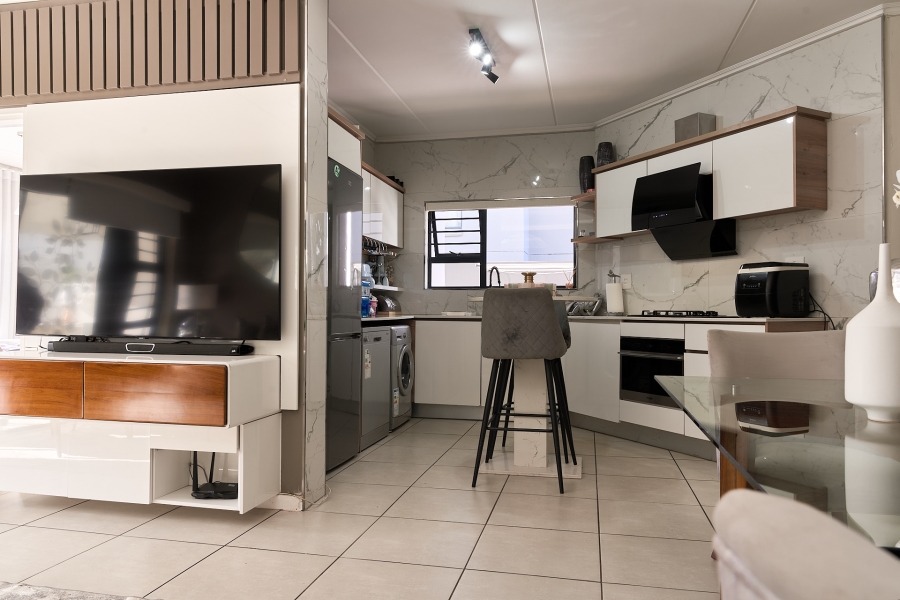 3 Bedroom Property for Sale in Modderfontein Gauteng