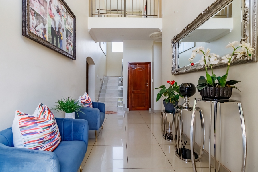 To Let 4 Bedroom Property for Rent in Midstream Estate Gauteng