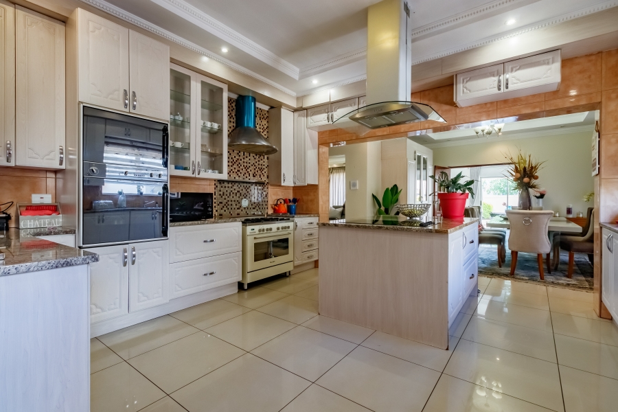 To Let 4 Bedroom Property for Rent in Midstream Estate Gauteng