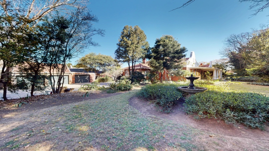 5 Bedroom Property for Sale in Plantation Gauteng