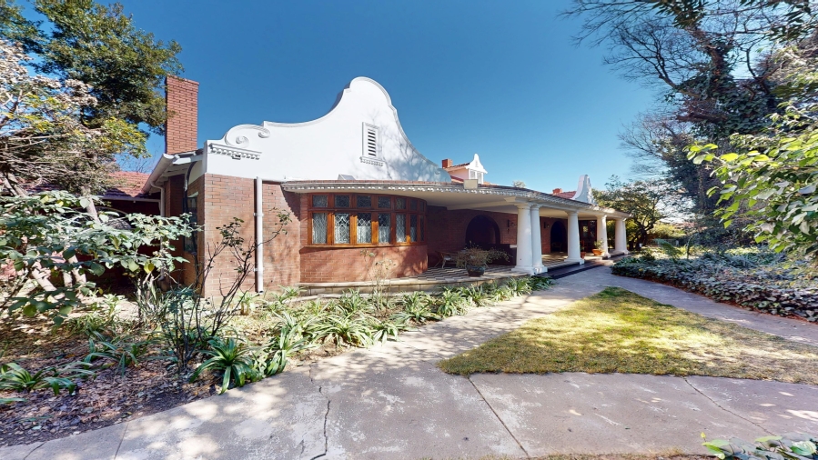 5 Bedroom Property for Sale in Plantation Gauteng