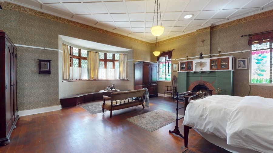 5 Bedroom Property for Sale in Plantation Gauteng