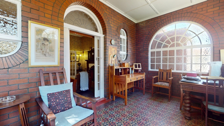 5 Bedroom Property for Sale in Plantation Gauteng