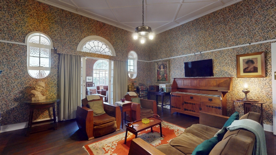 5 Bedroom Property for Sale in Plantation Gauteng