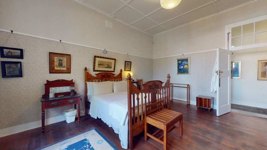 5 Bedroom Property for Sale in Plantation Gauteng