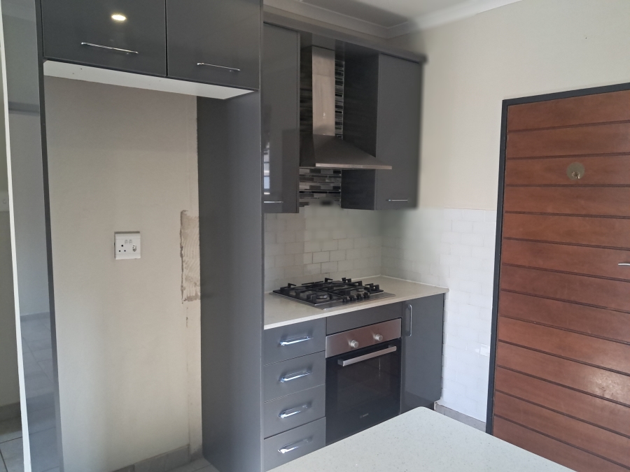 3 Bedroom Property for Sale in Albertsdal Gauteng