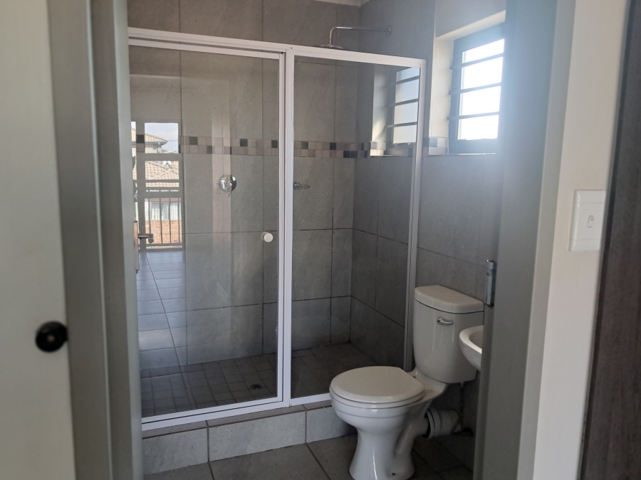 3 Bedroom Property for Sale in Albertsdal Gauteng