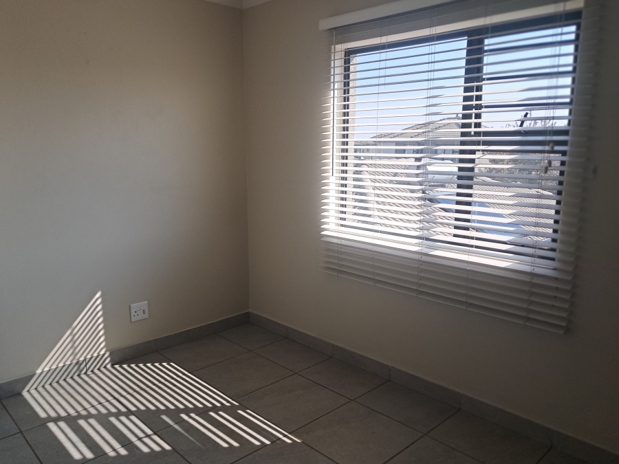 3 Bedroom Property for Sale in Albertsdal Gauteng