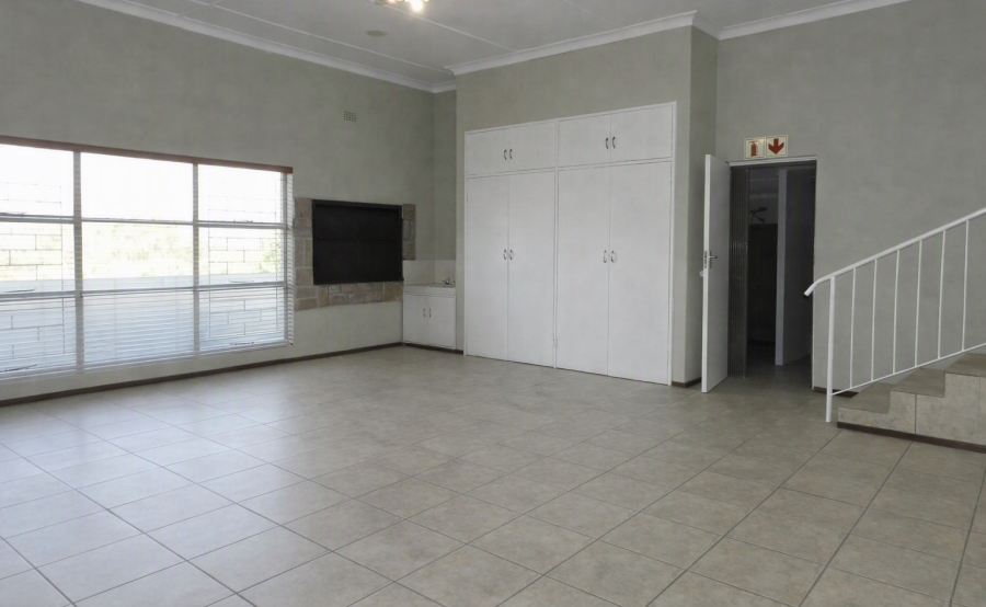 To Let 3 Bedroom Property for Rent in Florida Park Gauteng