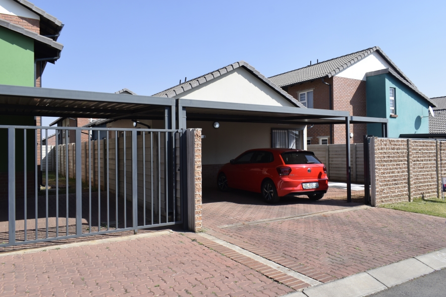 3 Bedroom Property for Sale in Parkdene Gauteng