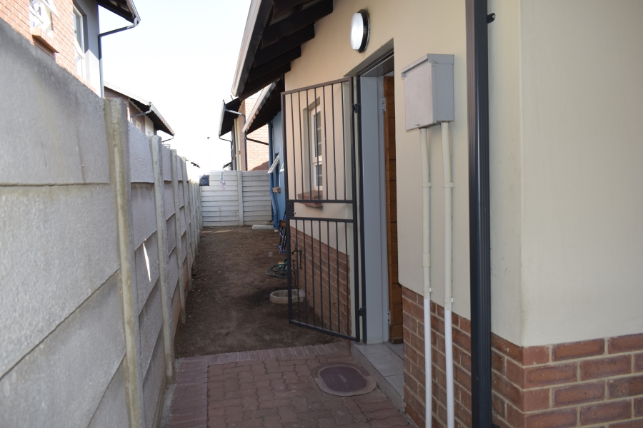 3 Bedroom Property for Sale in Parkdene Gauteng