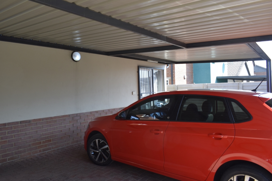 3 Bedroom Property for Sale in Parkdene Gauteng