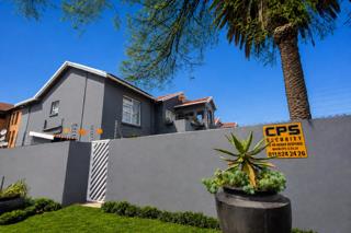 3 Bedroom Property for Sale in New Redruth Gauteng