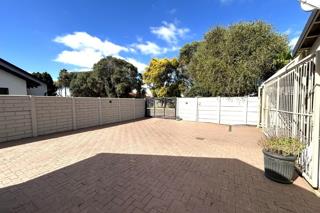 3 Bedroom Property for Sale in Mayberry Park Gauteng