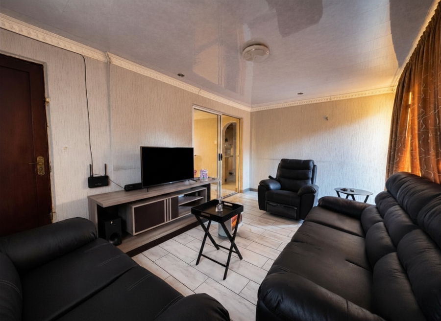 3 Bedroom Property for Sale in Sebokeng Zone 17 Gauteng